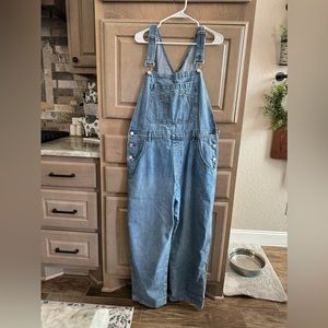 Gap 90’s loose overalls.  NWOT